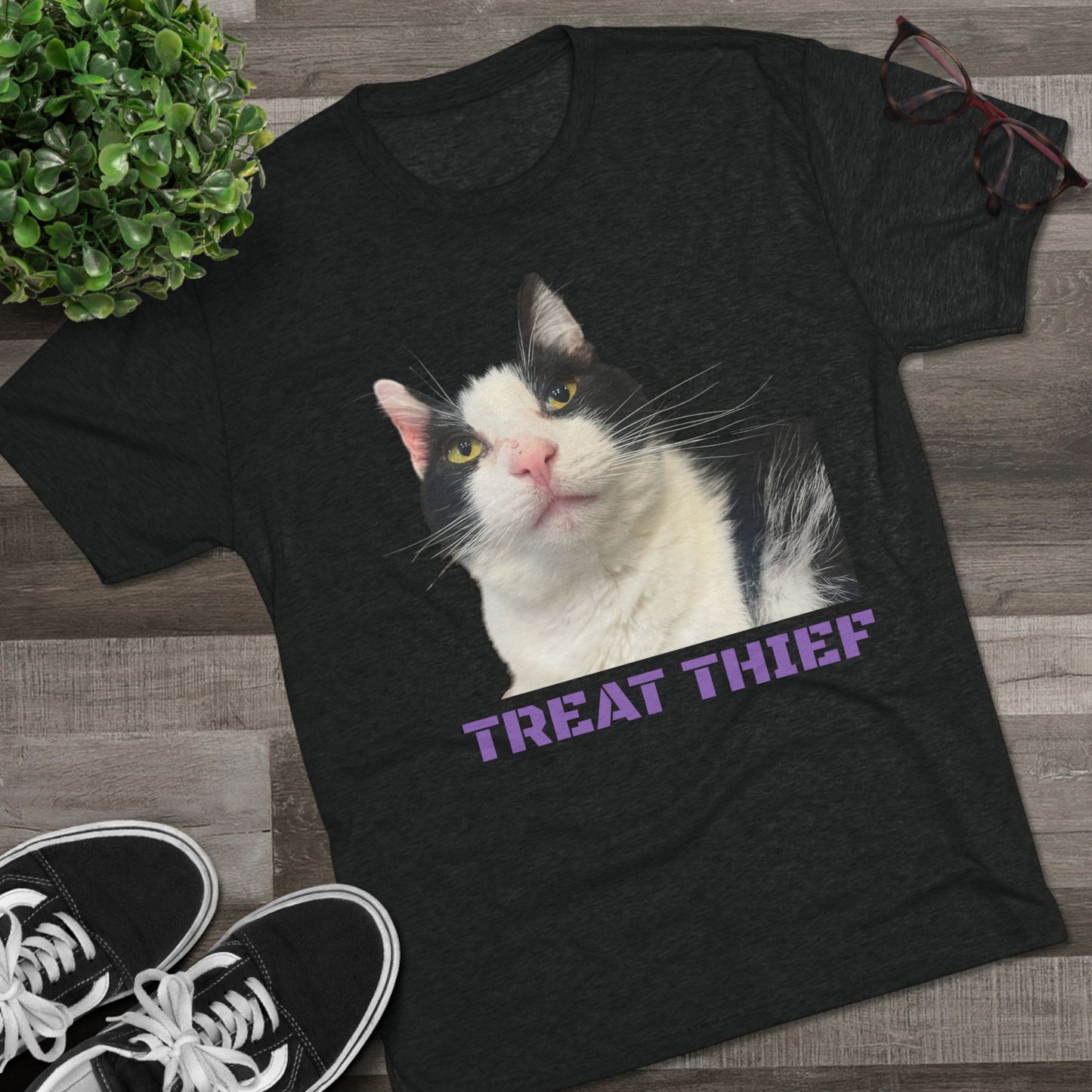 Treat Thief (Sugar) tee