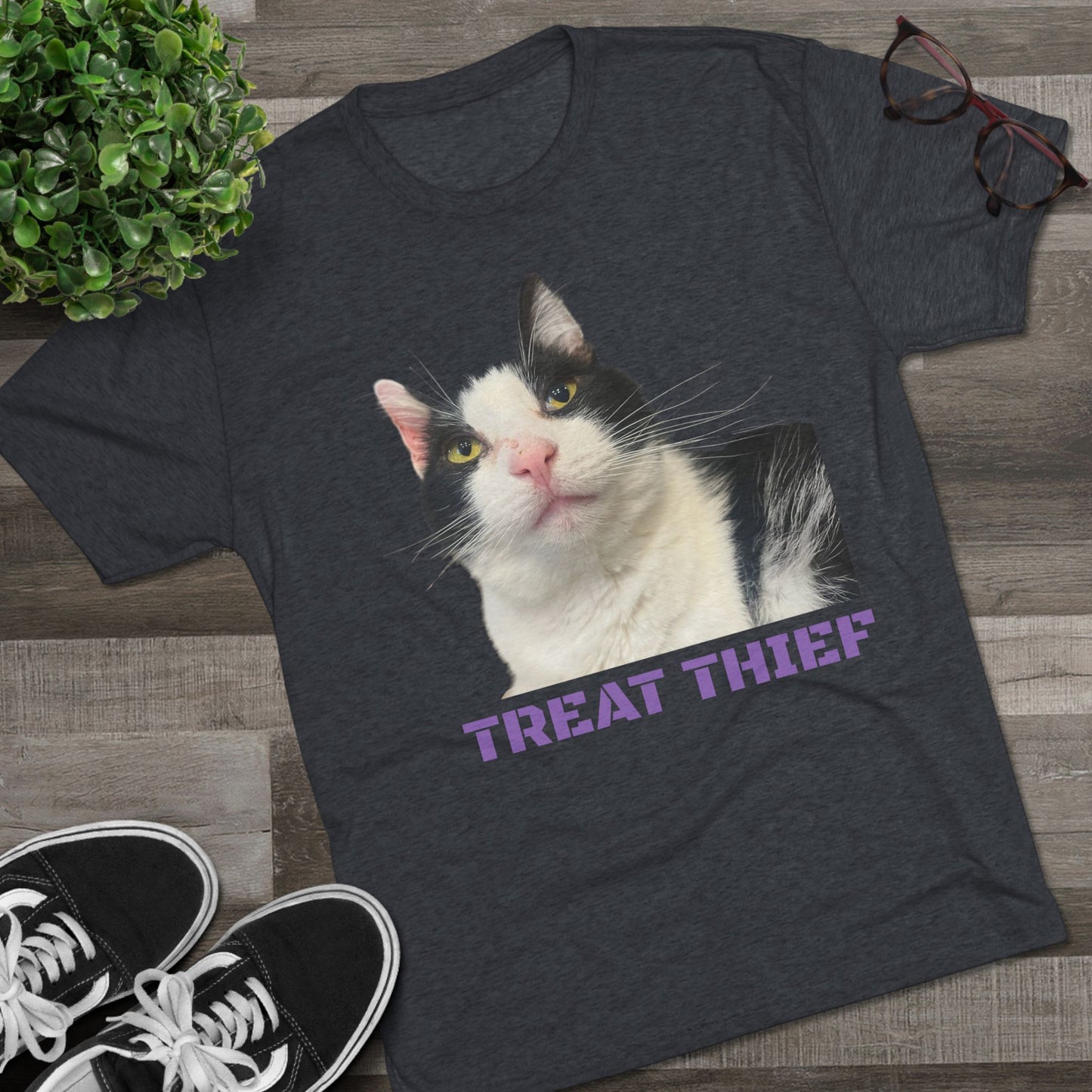 Treat Thief (Sugar) tee